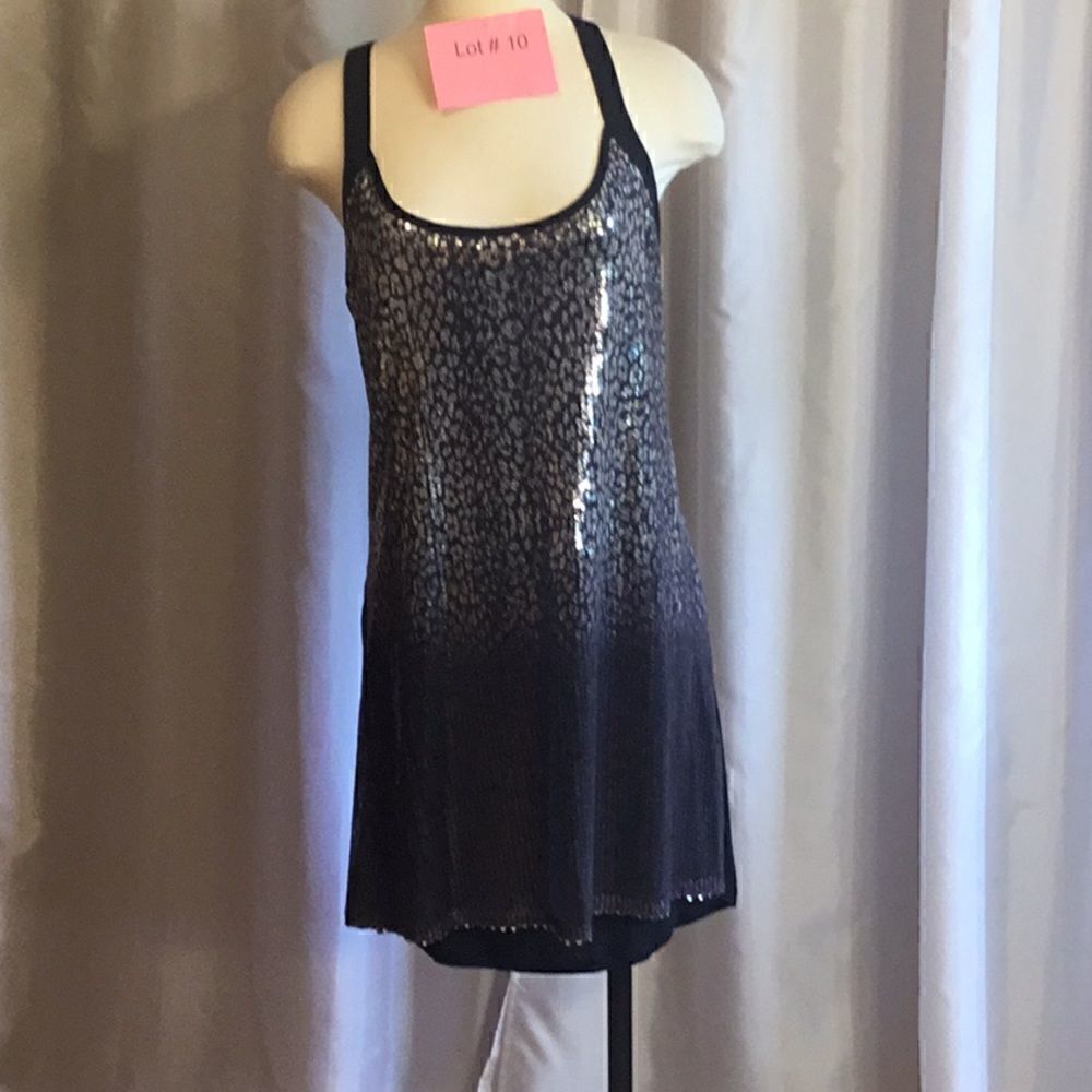 NWT EYESHADOW dress with sequined front in size extra large